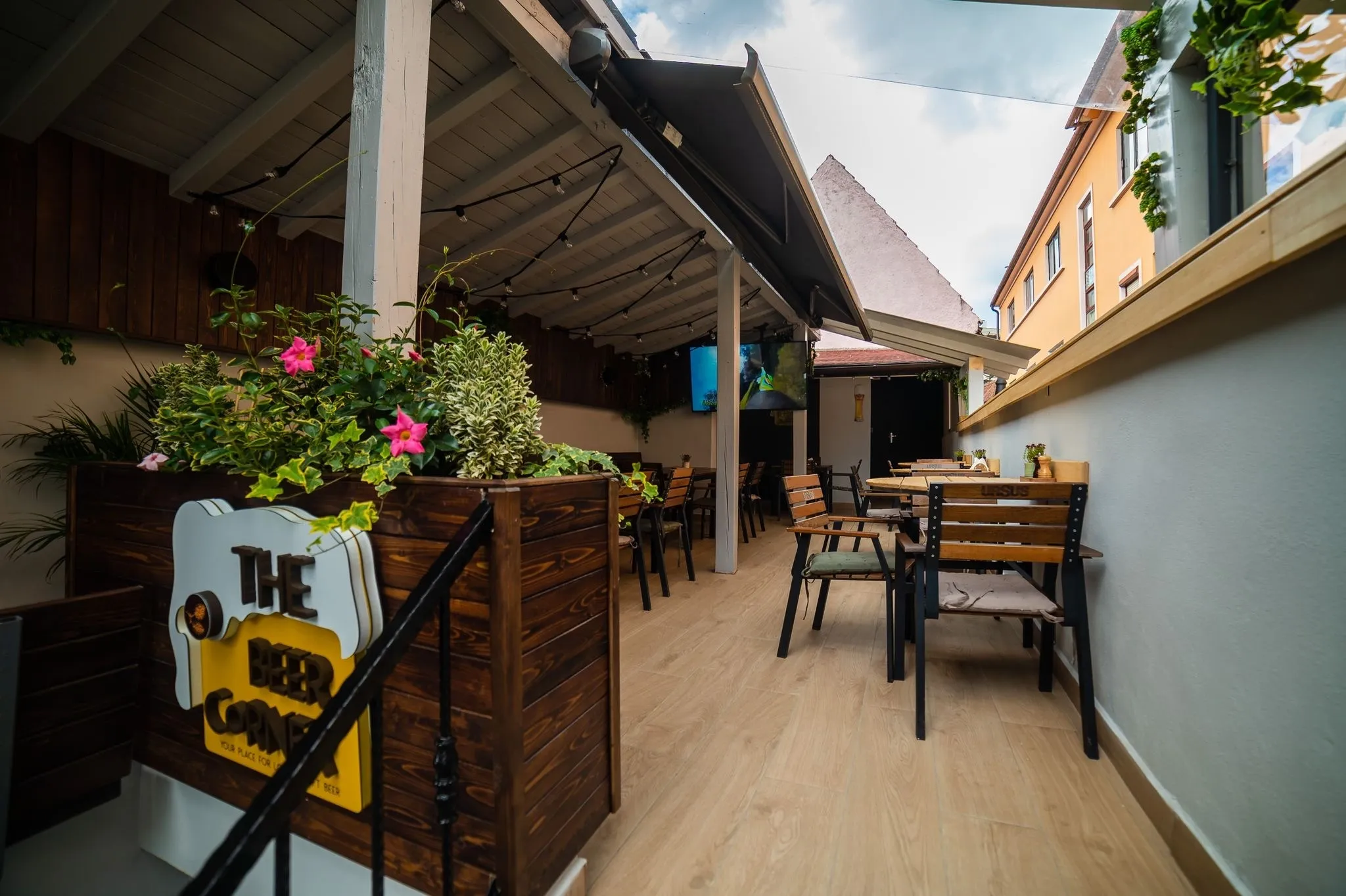 A screenshot of https://www.facebook.com/p/The-Beer-Corner-Brasov-61563292911168/